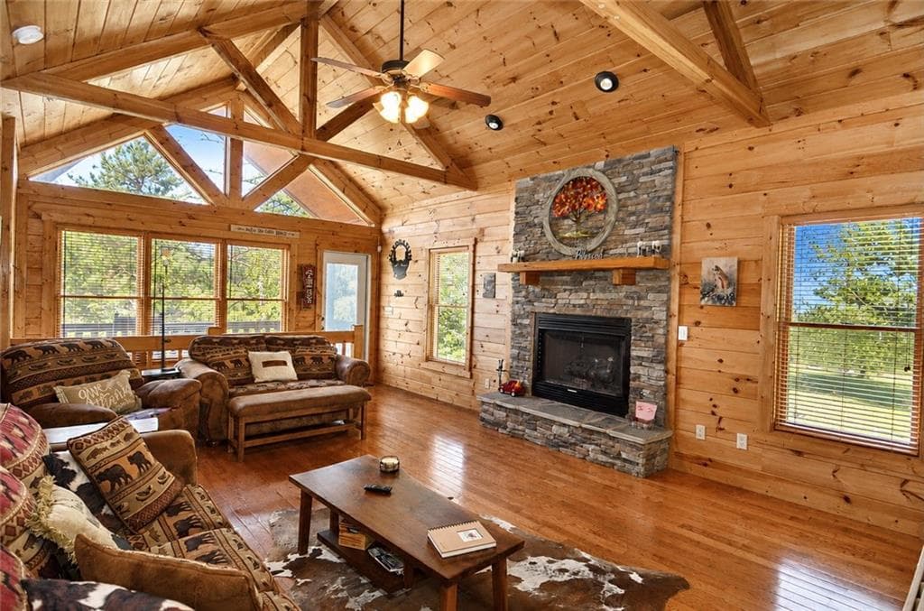 3 bedroom, 4 bathroom, 2,780 sq ft single family residence for sale at 216 Dawn Lane, Ellijay, GA 30540 — photo 9