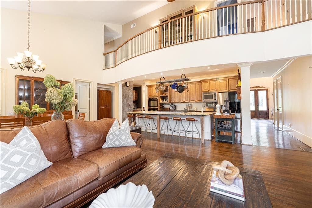 6 bedroom, 6 bathroom, 5,586 sq ft single family residence under contract at 2804 Margaret Mitchell Drive, Atlanta, GA 30327 — photo 7