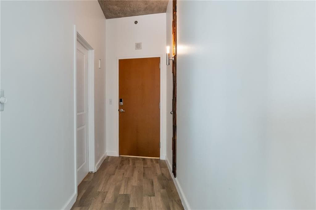 1 bedroom, 1 bathroom, 768 sq ft condominium for sale at 943 Peachtree Street 1304, Atlanta, GA 30309 — photo 5