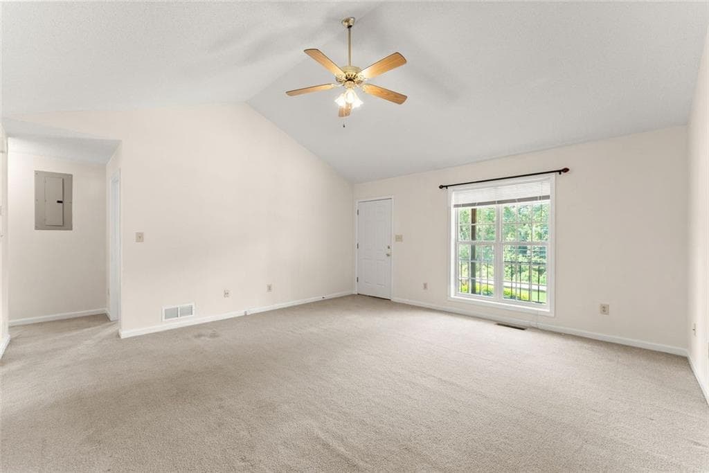 2 bedroom, 2 bathroom, 1,080 sq ft single family residence for sale at 5740 Thompson Bridge Road, Murrayville, GA 30564 — photo 9