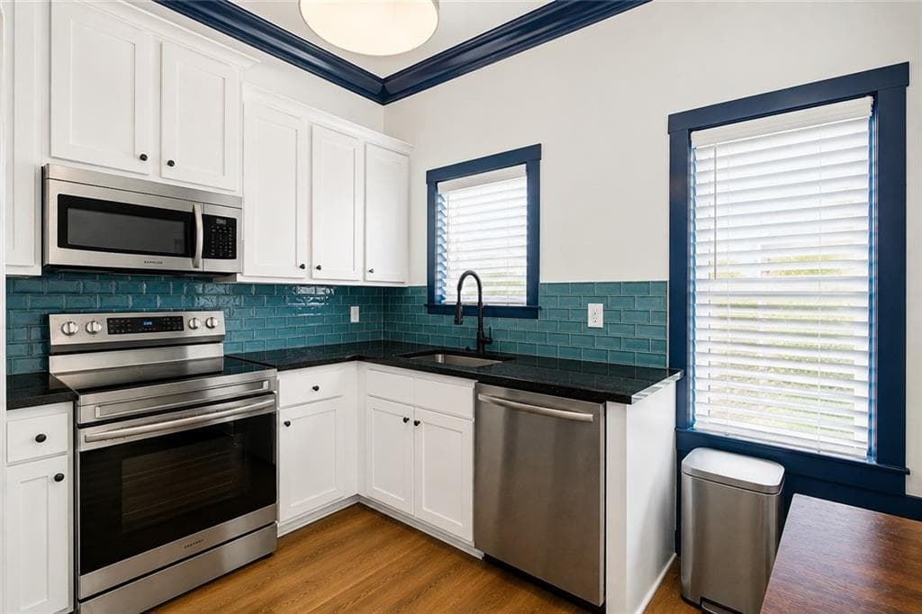 3 bedroom, 2 bathroom, 1,523 sq ft single family residence for sale at 5 Oak Street, Aragon, GA 30104 — photo 5