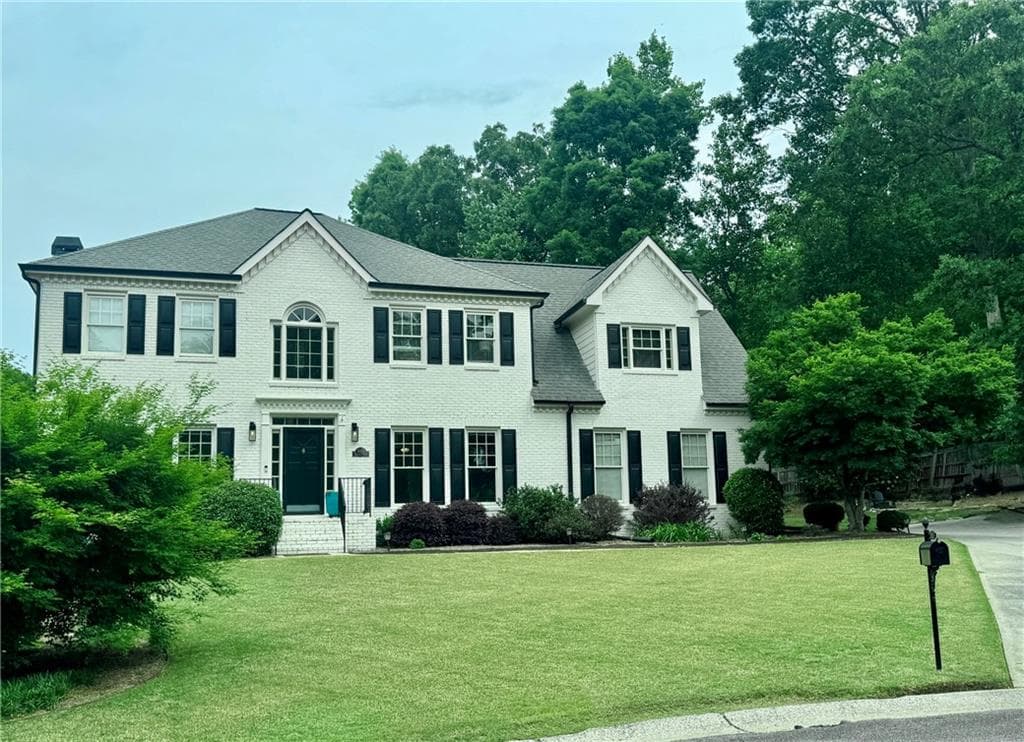 4 bedroom, 3 bathroom, 4,226 sq ft single family residence for sale at 3013 Braxton Court, Kennesaw, GA 30152 — photo 3