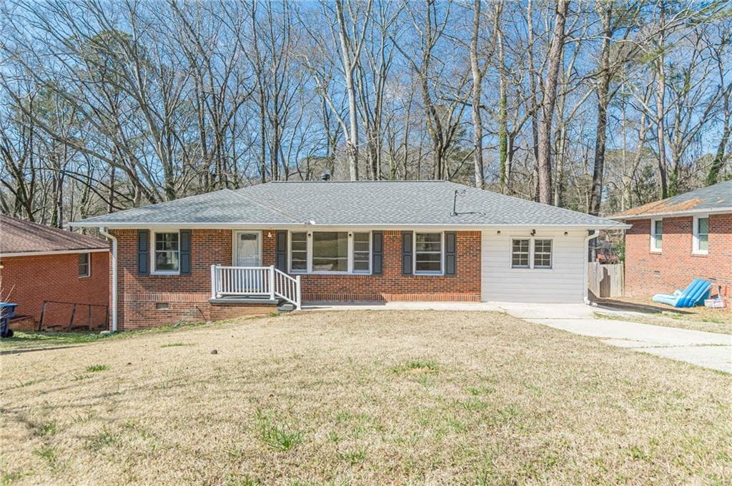 3 bedroom, 2 bathroom, 1,324 sq ft single family residence for sale at 2773 Fairlane Drive, Atlanta, GA 30354 — photo 4