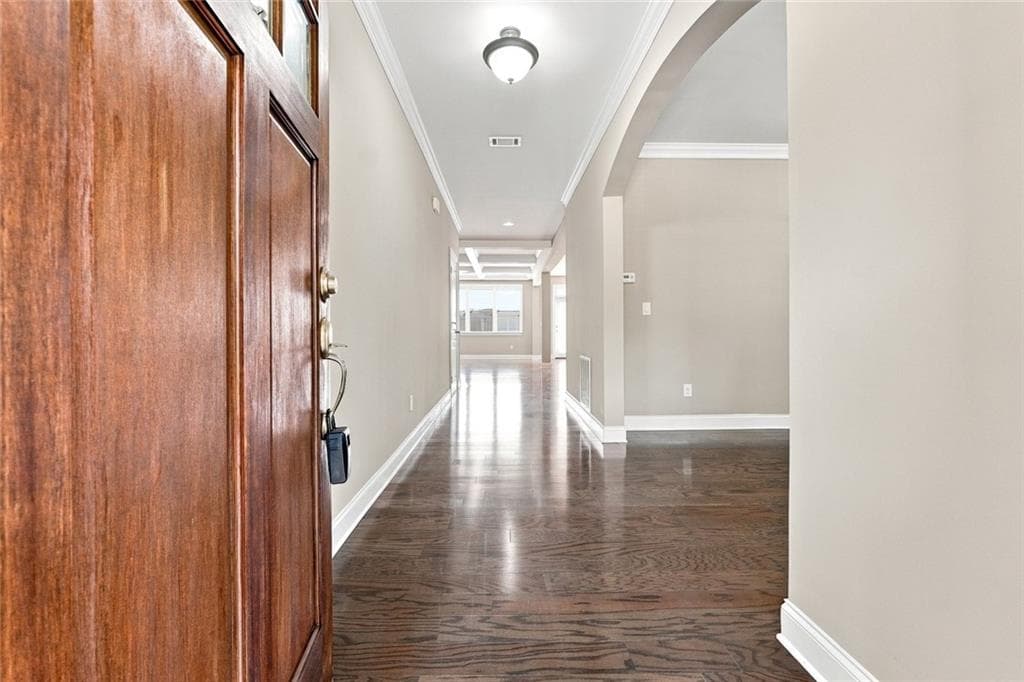 5 bedroom, 3 bathroom, 3,138 sq ft single family residence for sale at 225 Stonebrier Lane, Alpharetta, GA 30004 — photo 3