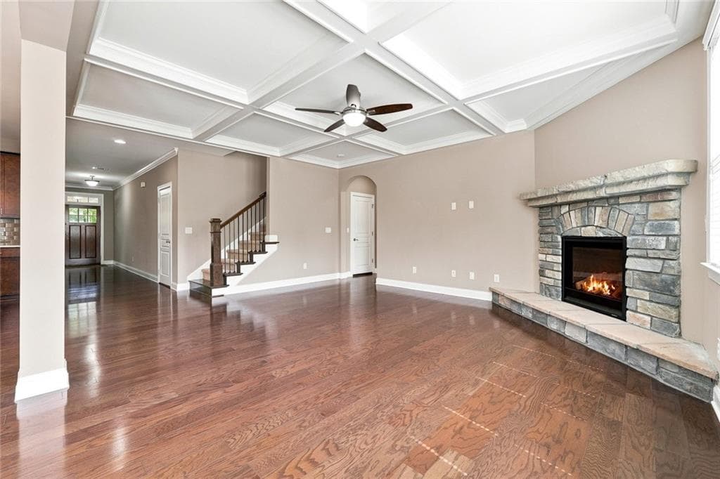 5 bedroom, 3 bathroom, 3,138 sq ft single family residence for sale at 225 Stonebrier Lane, Alpharetta, GA 30004 — photo 6
