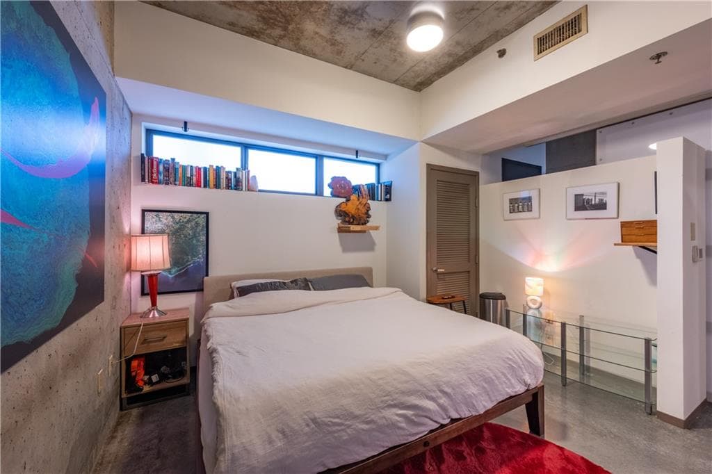 2 bedroom, 1 bathroom, 1,025 sq ft condominium for rent at 480 John Wesley Dobbs Avenue 322, Atlanta, GA 30312 for $2,300 a month — photo 10