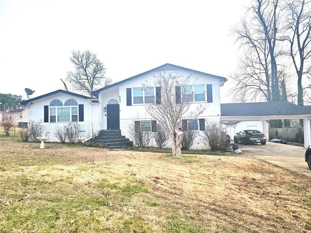 3 bedroom, 2 bathroom, 2,200 sq ft single family residence for rent at 480 Paul Street, Riverdale, GA 30274 for $2,200 a month — photo 1 of 14