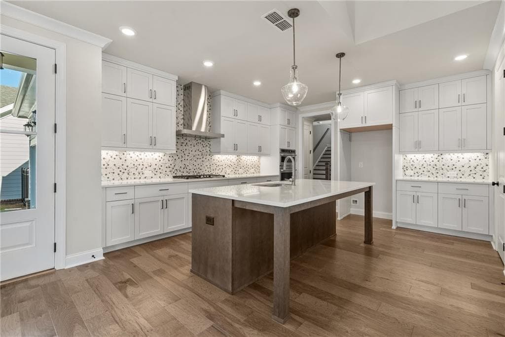3 bedroom, 3 bathroom, 2,221 sq ft single family residence for sale at 555 Pearl Street, Cumming, GA 30040 — photo 9