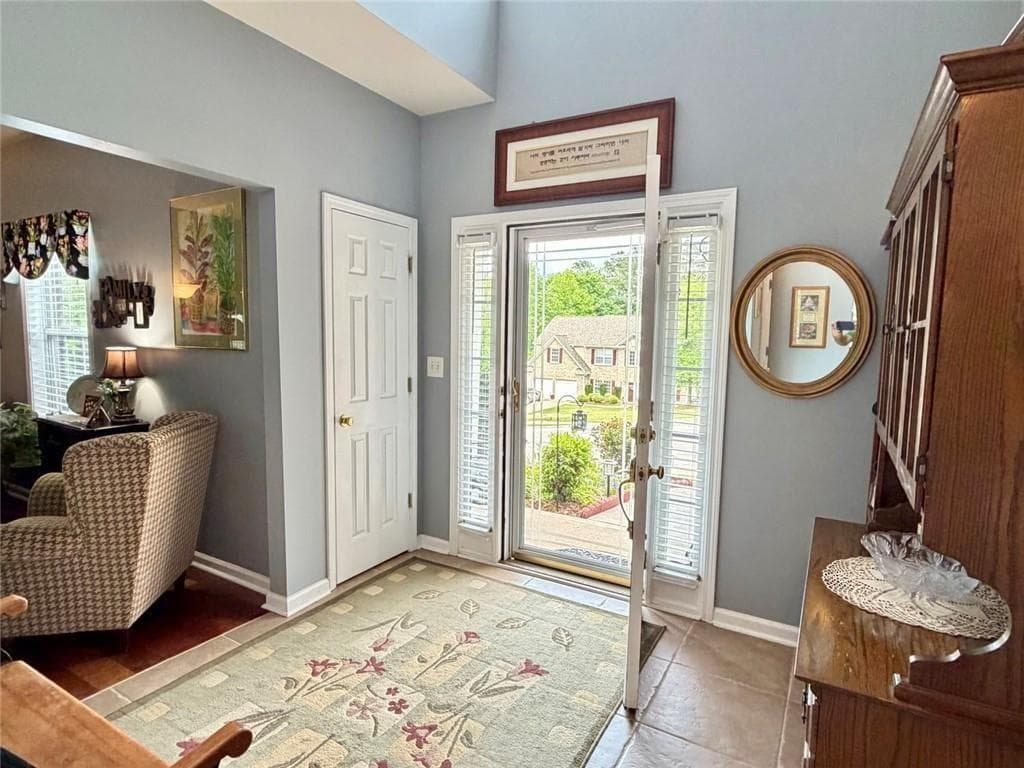3 bedroom, 3 bathroom, 2,137 sq ft single family residence for sale at 250 Taylor Court, Villa Rica, GA 30180 — photo 7