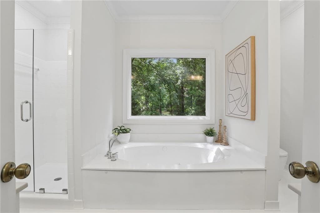 5 bedroom, 5 bathroom, 6,208 sq ft single family residence under contract at 3410 Donegal Way, Snellville, GA 30039 — photo 9