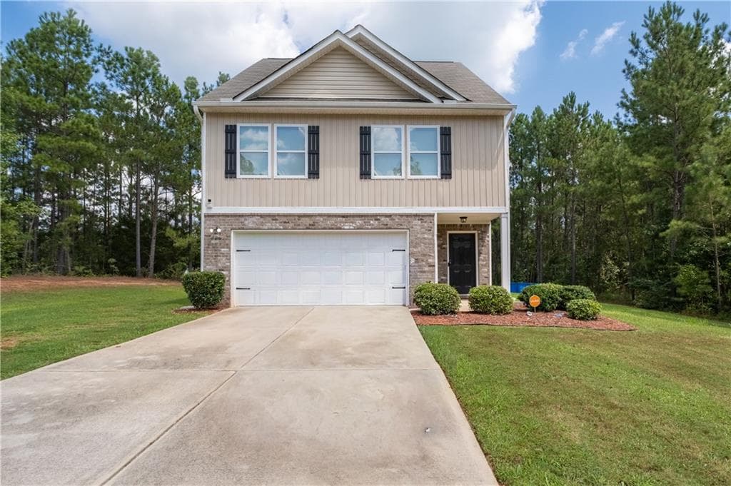 4 bedroom, 3 bathroom, 1,933 sq ft single family residence under contract at 105 Oakbrook Lane, Covington, GA 30016 — photo 2