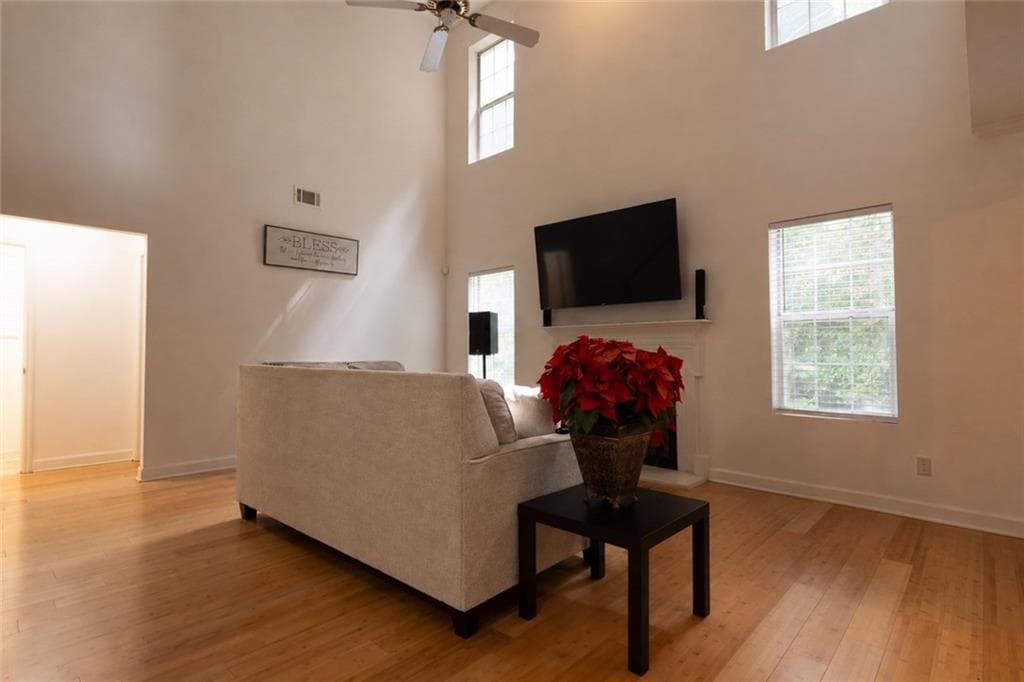 3 bedroom, 3 bathroom, 2,152 sq ft single family residence for sale at 3035 Old Victorian Drive, Duluth, GA 30096 — photo 3