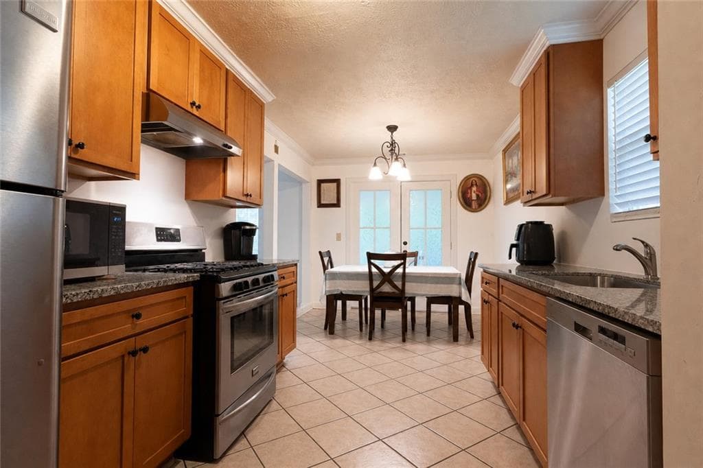 3 bedroom, 3 bathroom, 2,152 sq ft single family residence for sale at 3035 Old Victorian Drive, Duluth, GA 30096 — photo 4