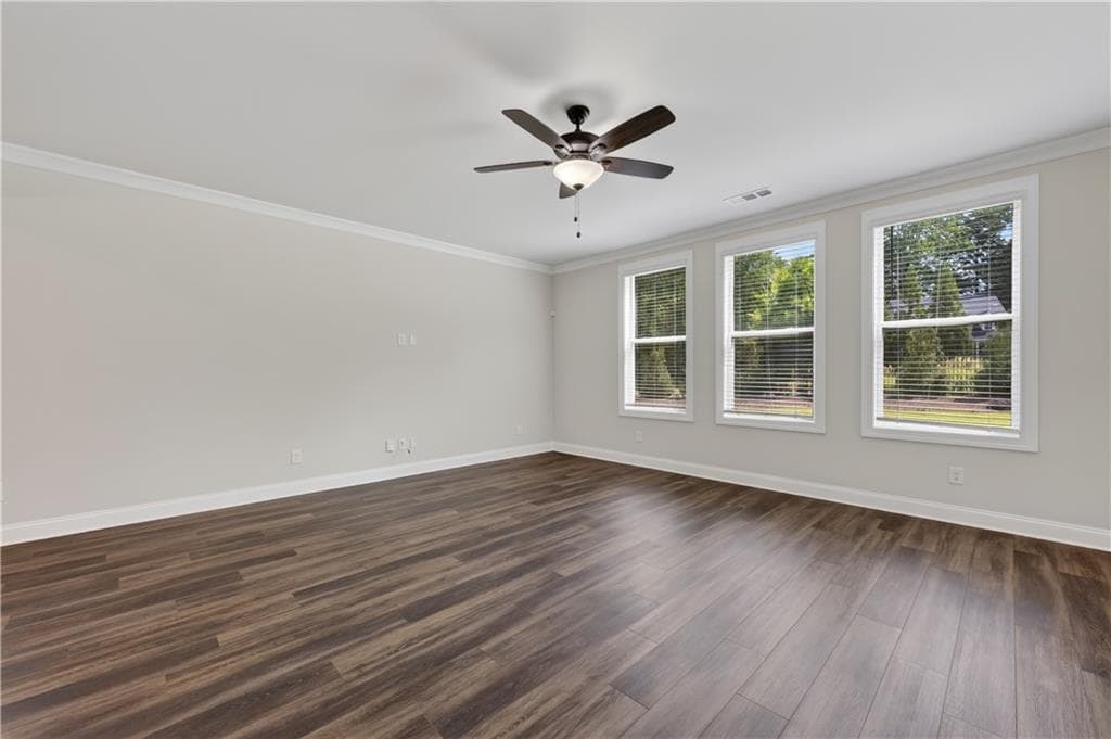 4 bedroom, 3 bathroom, 3,095 sq ft single family residence for sale at 3281 Bennett Creek Lane, Suwanee, GA 30024 — photo 6
