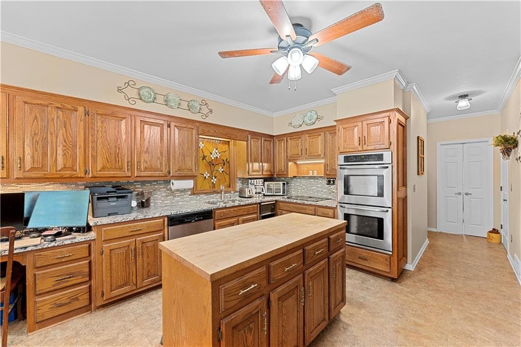 4 bedroom, 6 bathroom, 3,700 sq ft single family residence for sale at 1951 Winchelsea Court, Atlanta, GA 30338 — photo 10
