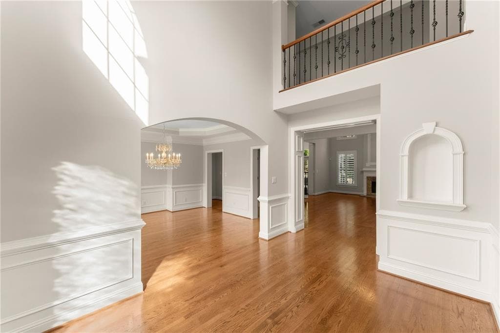 4 bedroom, 5 bathroom, 5,533 sq ft single family residence under contract at 136 Riverview Drive, Suwanee, GA 30024 — photo 5