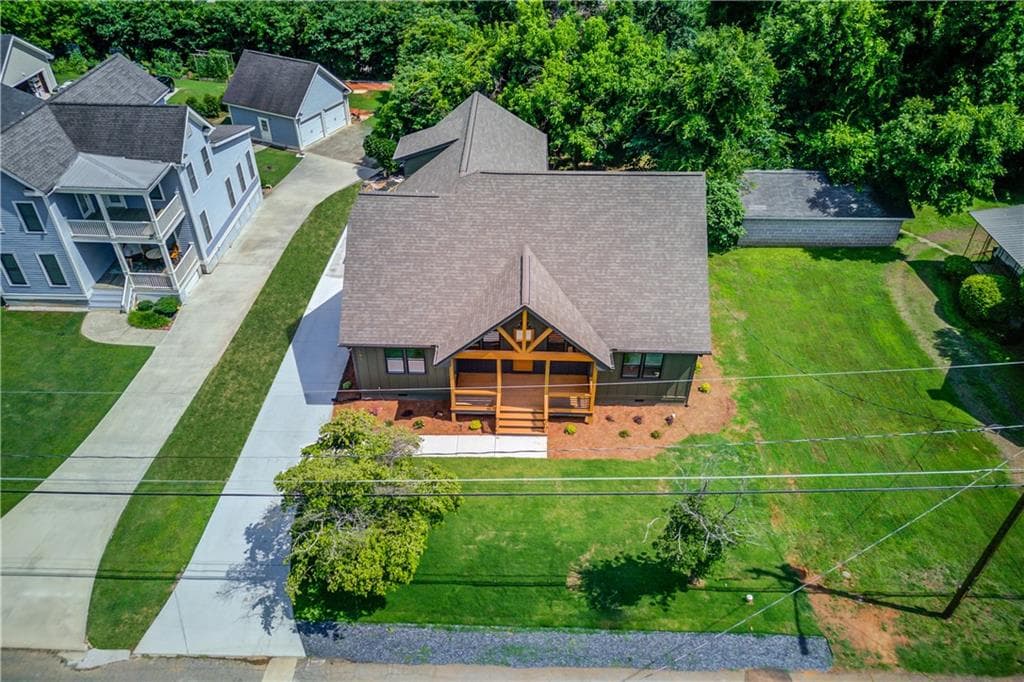 4 bedroom, 4 bathroom single family residence for sale at 195 Elm Street, Jefferson, GA 30549 — photo 3