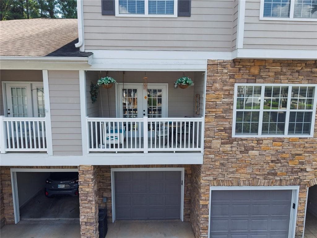 3 bedroom, 3 bathroom, 1,840 sq ft condominium for sale at 207 The Crossings Lane, Woodstock, GA 30189 — photo 4