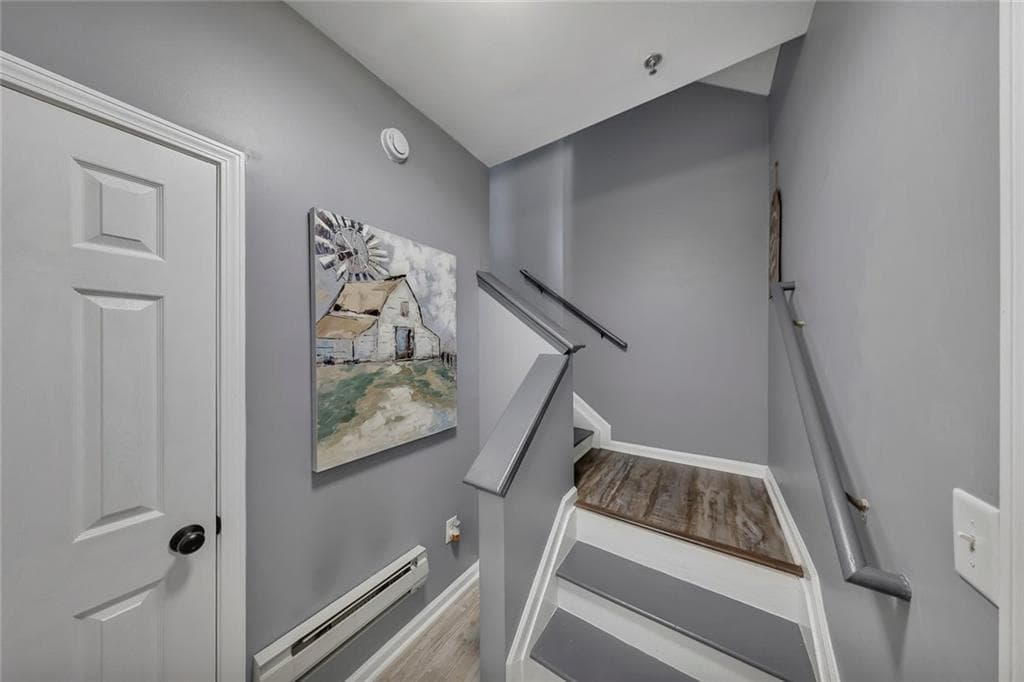 3 bedroom, 3 bathroom, 1,840 sq ft condominium for sale at 207 The Crossings Lane, Woodstock, GA 30189 — photo 7