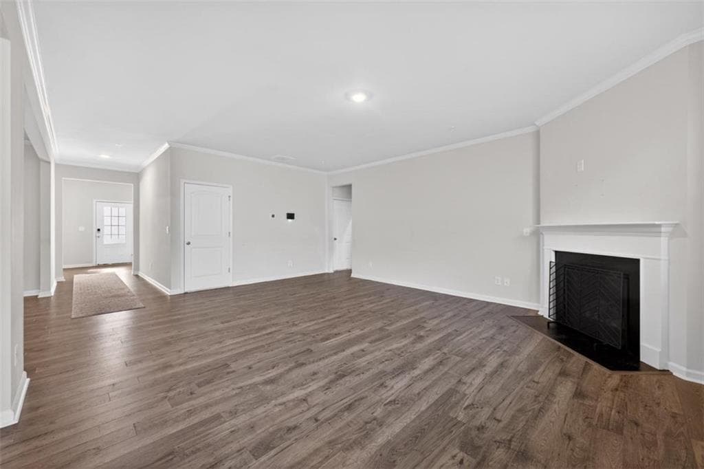 5 bedroom, 3 bathroom, 3,244 sq ft single family residence for rent at 7566 Jennadee Drive, Fairburn, GA 30213 for $3,000 a month — photo 3