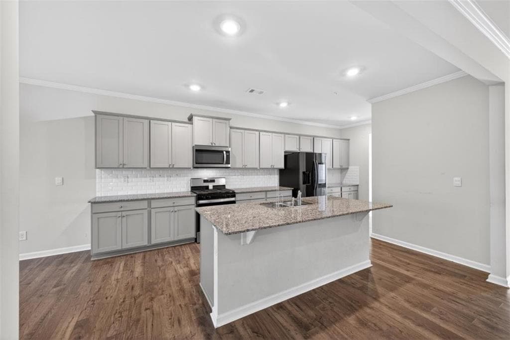 5 bedroom, 3 bathroom, 3,244 sq ft single family residence for rent at 7566 Jennadee Drive, Fairburn, GA 30213 for $3,000 a month — photo 6