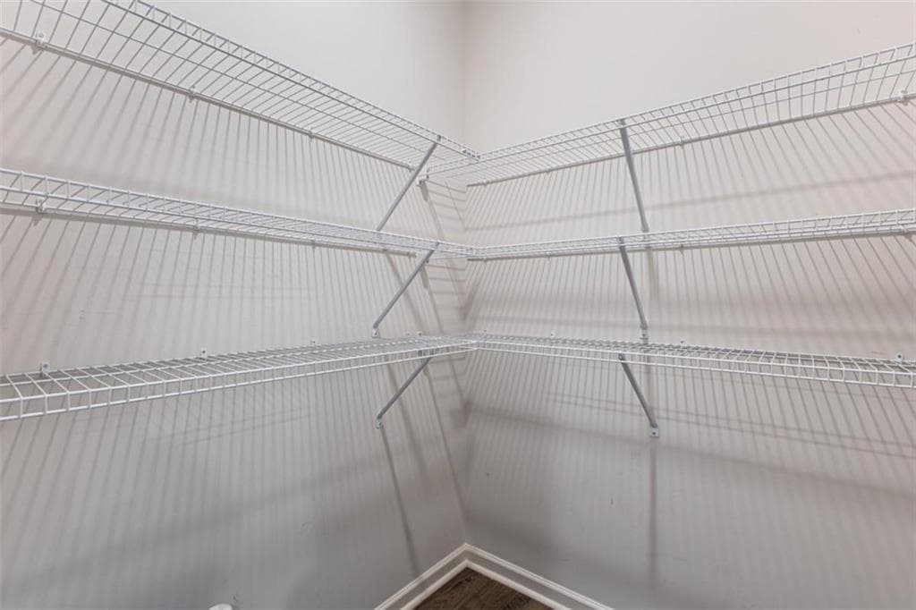5 bedroom, 3 bathroom, 3,244 sq ft single family residence for rent at 7566 Jennadee Drive, Fairburn, GA 30213 for $3,000 a month — photo 10