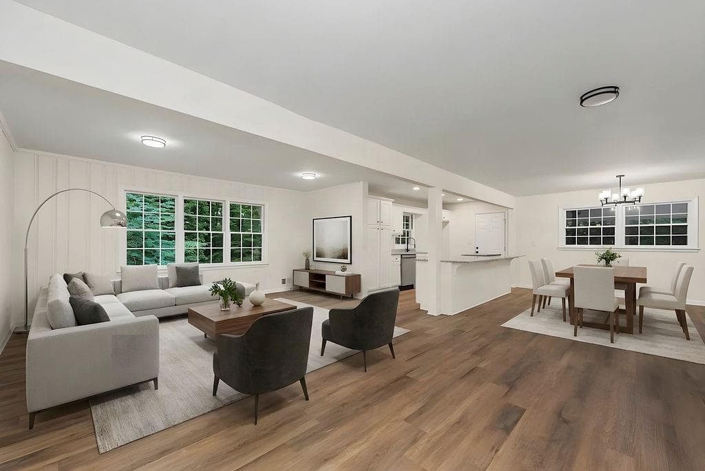4 bedroom, 2 bathroom, 2,483 sq ft single family residence under contract at 2436 Ovidia Circle, Atlanta, GA 30311 — photo 3
