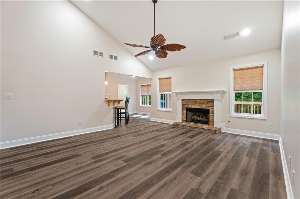3 bedroom, 3 bathroom, 1,744 sq ft single family residence for rent at 6920 Autumn Hills Drive, Cumming, GA 30028 for $2,700 a month — photo 5