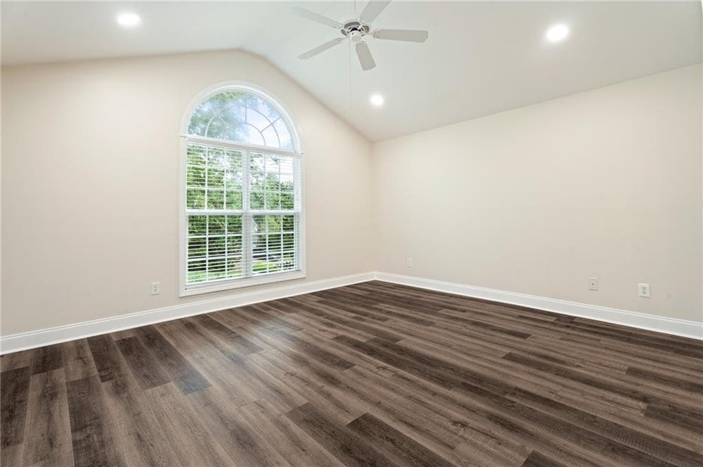 3 bedroom, 3 bathroom, 1,744 sq ft single family residence for rent at 6920 Autumn Hills Drive, Cumming, GA 30028 for $2,700 a month — photo 9