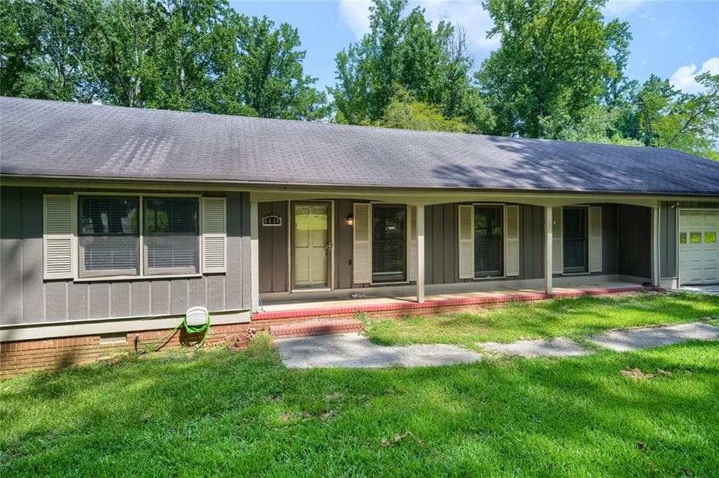 4 bedroom, 3 bathroom, 3,428 sq ft single family residence for sale at 4634 S Hope Springs Road, Stone Mountain, GA 30083 — photo 1 of 16