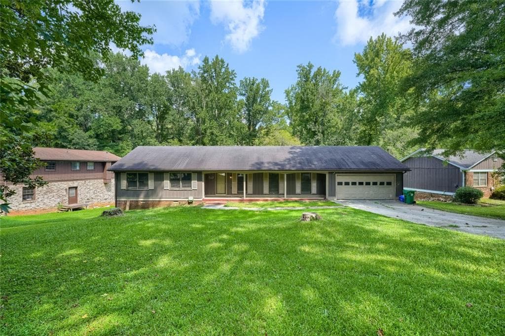 4 bedroom, 3 bathroom, 3,428 sq ft single family residence for sale at 4634 S Hope Springs Road, Stone Mountain, GA 30083 — photo 3