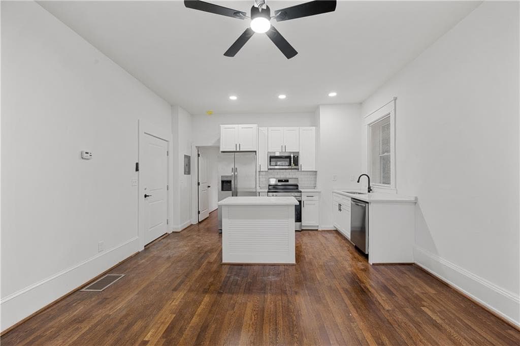1 bedroom, 1 bathroom, 1,000 sq ft apartment for rent at 360 Ponce De Leon Avenue 2, Atlanta, GA 30308 for $1,625 a month — photo 4