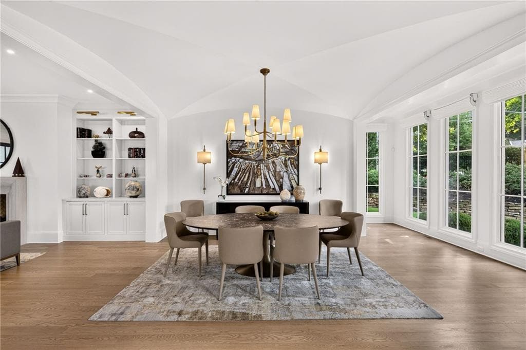 7 bedroom, 9 bathroom, 7,402 sq ft single family residence under contract at 299 The Prado, Atlanta, GA 30309 — photo 7