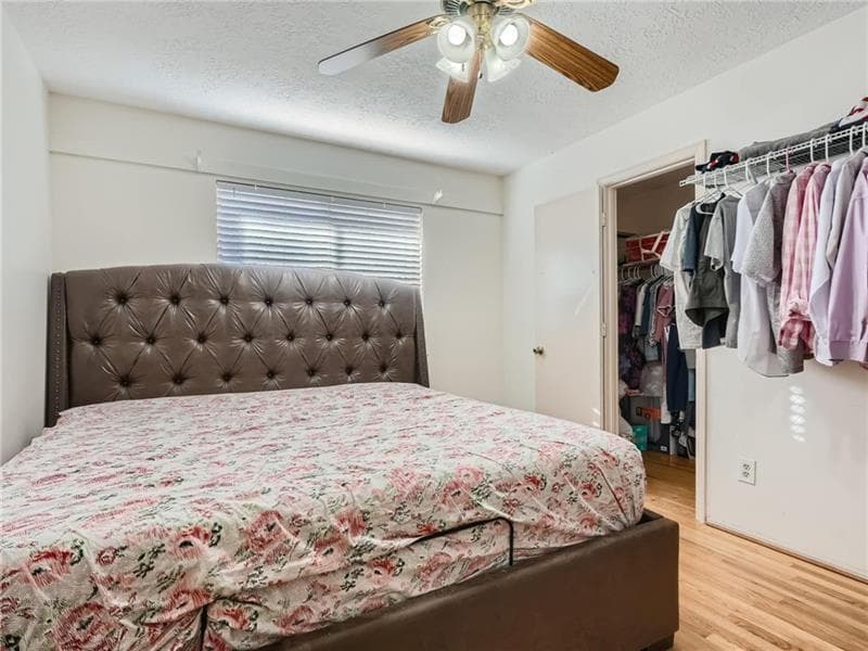 3 bedroom, 2 bathroom, 1,832 sq ft single family residence for sale at 1321 Beeblossom Trail, Lawrenceville, GA 30044 — photo 8