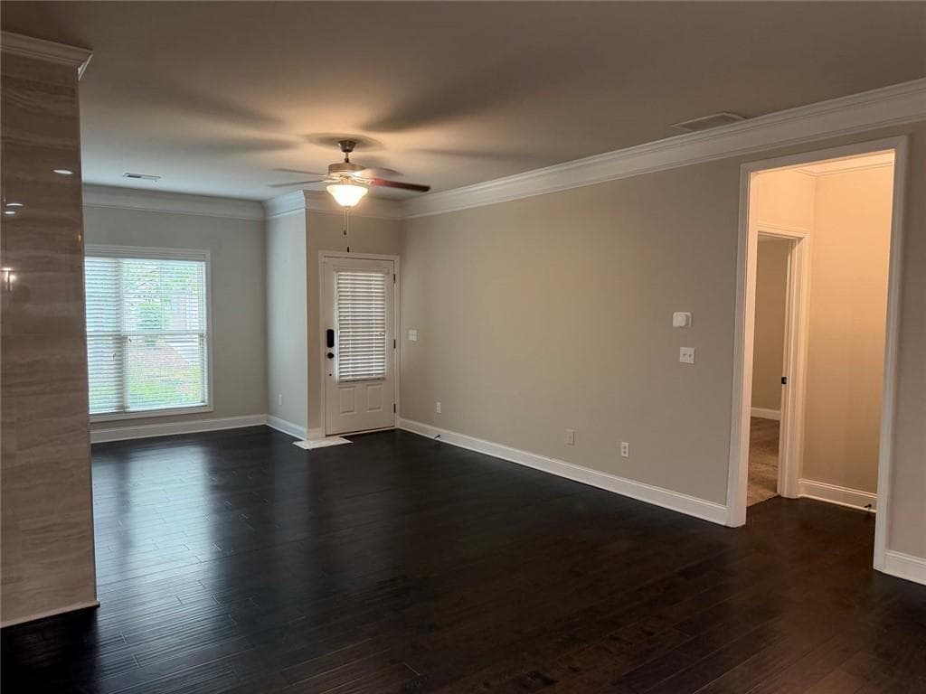3 bedroom, 3 bathroom, 2,261 sq ft townhouse for rent at 3772 Ledgemont Drive, Suwanee, GA 30024 for $2,700 a month — photo 9
