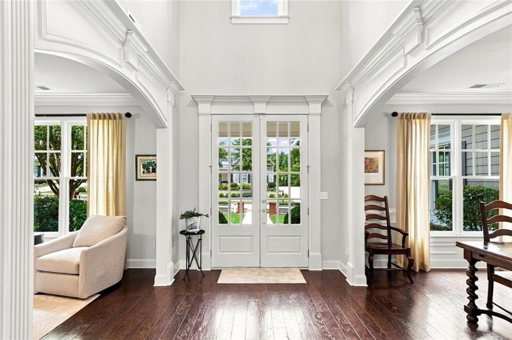 5 bedroom, 4 bathroom, 3,825 sq ft single family residence for sale at 3740 Williams Point Drive, Cumming, GA 30028 — photo 6
