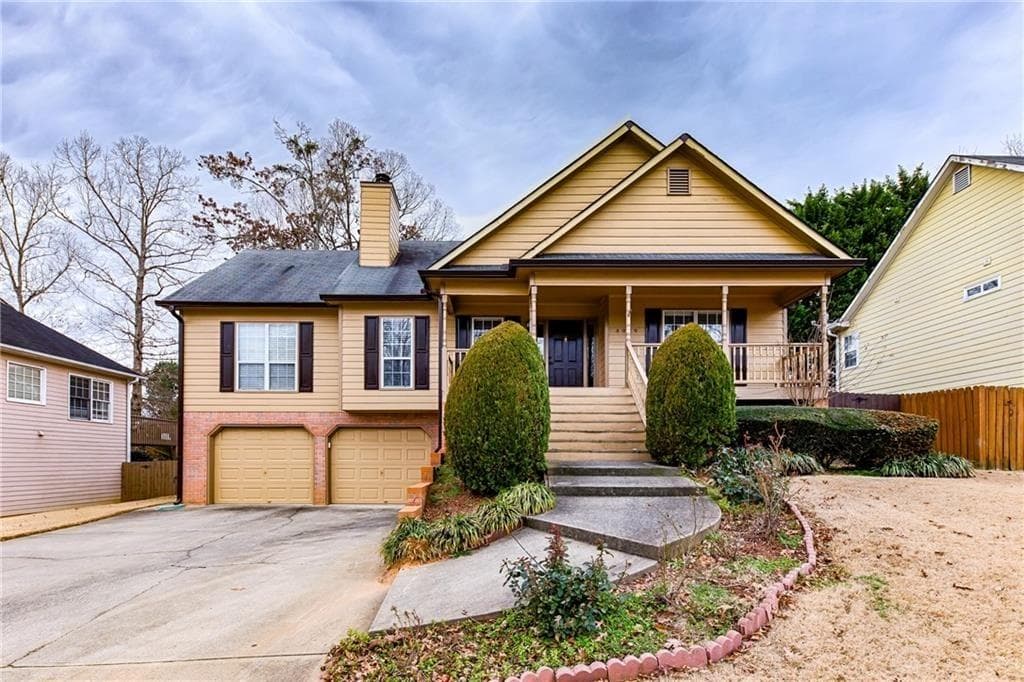 3 bedroom, 3 bathroom, 2,376 sq ft single family residence for rent at 4929 Baker Plantation Way, Acworth, GA 30101 for $2,250 a month — photo 1 of 40