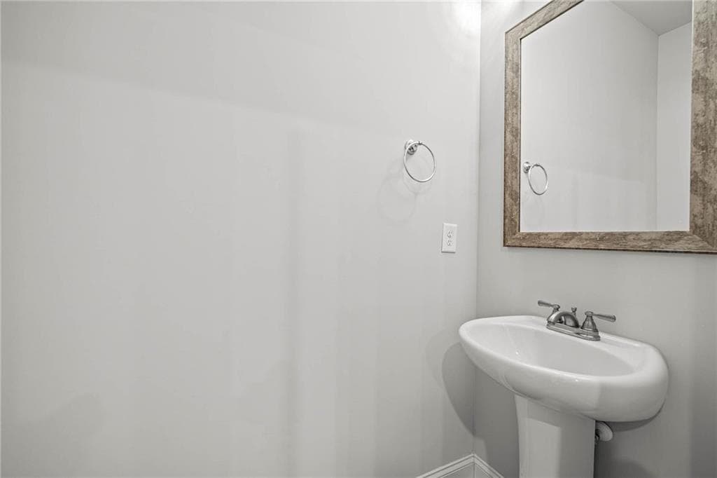 3 bedroom, 3 bathroom, 2,069 sq ft townhouse for rent at 2502 Pearl Ridge Trace, Buford, GA 30519 for $2,300 a month — photo 9