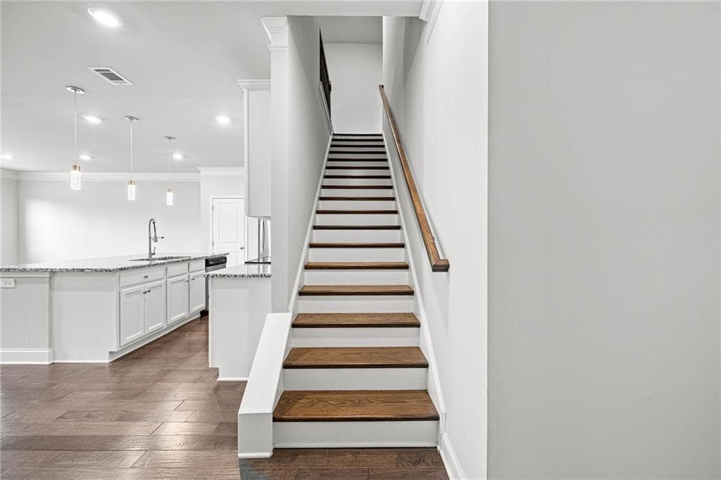 3 bedroom, 3 bathroom, 2,069 sq ft townhouse for rent at 2502 Pearl Ridge Trace, Buford, GA 30519 for $2,300 a month — photo 10