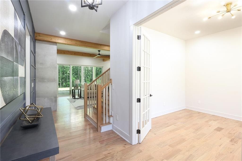 5 bedroom, 5 bathroom, 3,559 sq ft single family residence for sale at 121 Forest Berry Court, Newnan, GA 30265 — photo 6