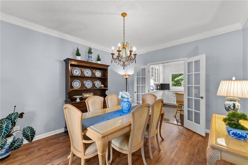 3 bedroom, 3 bathroom, 2,236 sq ft single family residence under contract at 1615 Bluewater Court, Cumming, GA 30041 — photo 6