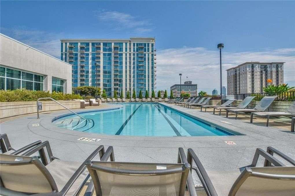 1 bedroom, 1 bathroom, 770 sq ft condominium for sale at 250 Pharr Road 2002, Atlanta, GA 30305 — photo 9