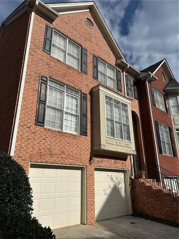 4 bedroom, 4 bathroom, 3,400 sq ft townhouse for rent at 1296 Dunwoody Cove, Atlanta, GA 30338 for $3,200 a month — photo 2