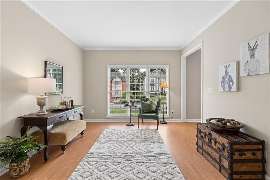 4 bedroom, 3 bathroom, 2,426 sq ft single family residence for sale at 420 Dunhill View Court, Alpharetta, GA 30005 — photo 5