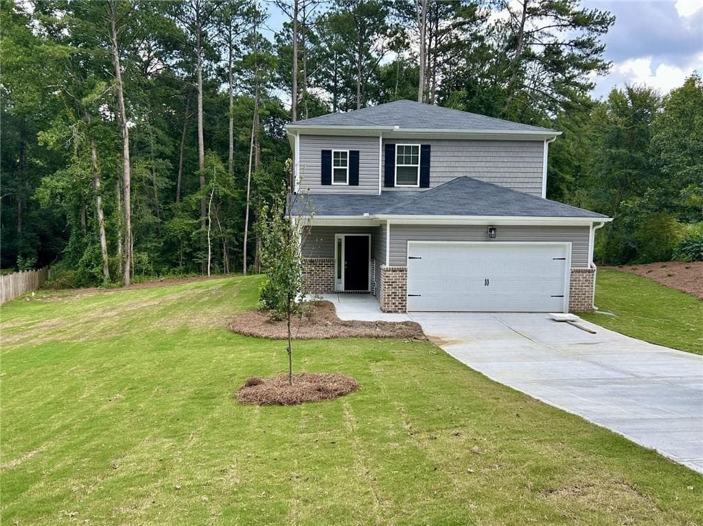 3 bedroom, 3 bathroom, 1,593 sq ft single family residence for sale at 2701 Westminister Lane, Conyers, GA 30012