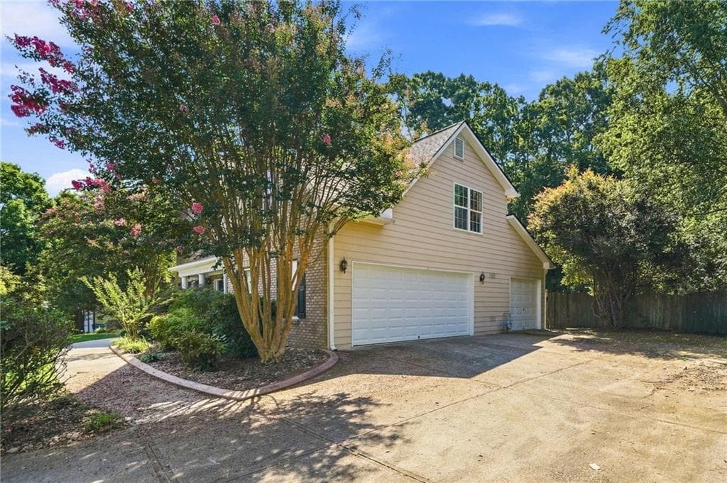 3 bedroom, 3 bathroom, 2,712 sq ft single family residence under contract at 2685 Harbins Mill Drive, Dacula, GA 30019 — photo 6