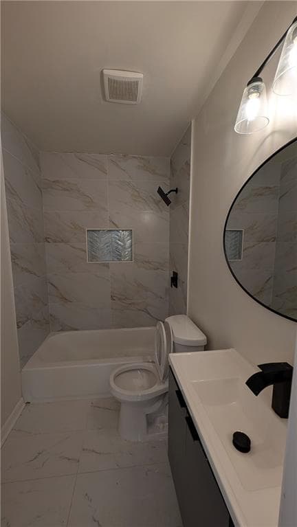 7 bedroom, 4 bathroom, 2,521 sq ft single family residence for rent at 3915 Emerald North Drive, Decatur, GA 30035 for $2,950 a month — photo 10