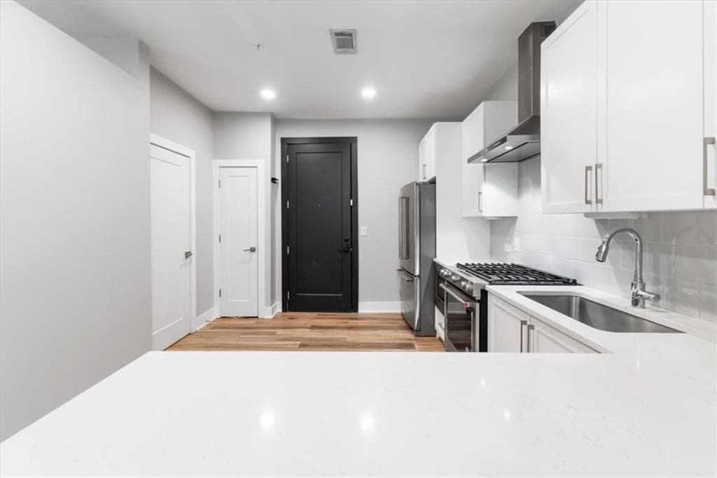 1 bedroom, 1 bathroom, 642 sq ft condominium for rent at 22 Airline Street 106, Atlanta, GA 30312 for $2,150 a month — photo 6