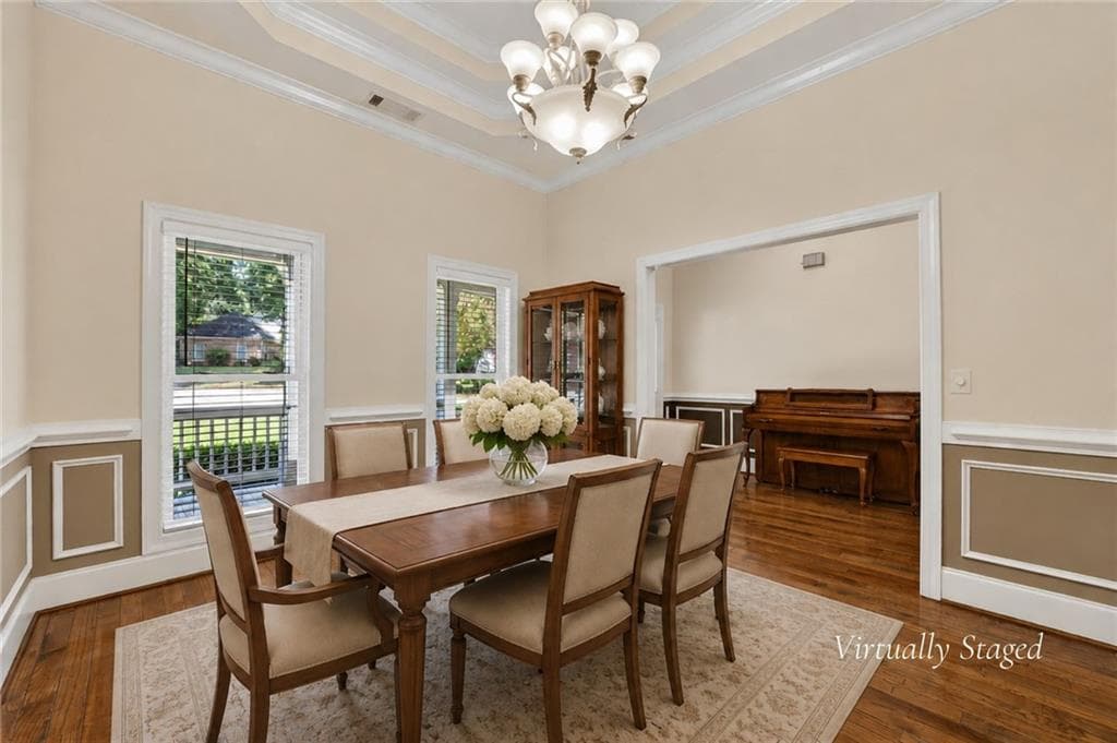 5 bedroom, 3 bathroom, 3,542 sq ft single family residence under contract at 825 Harvest Lane, Monroe, GA 30655 — photo 5