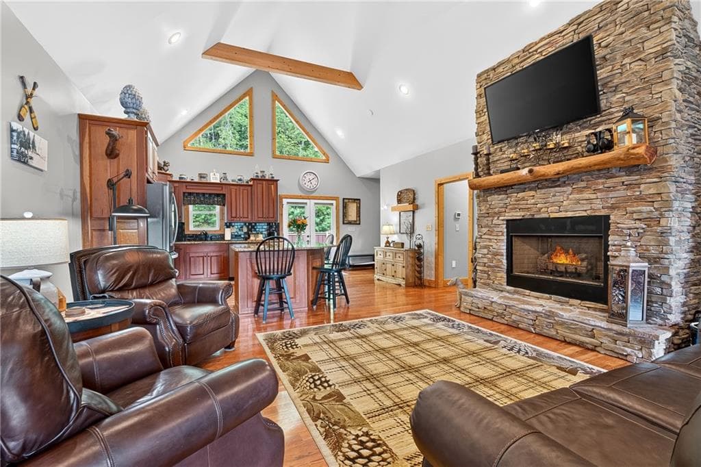 4 bedroom, 4 bathroom, 3,140 sq ft single family residence under contract at 107 Old Birch Court, Blairsville, GA 30512 — photo 6